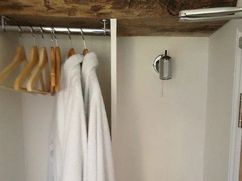 27 Brighton Guesthouse Bed & Breakfast